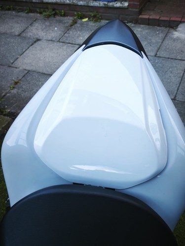Abdeckung sozius suzuki gsxs - abdeckung,